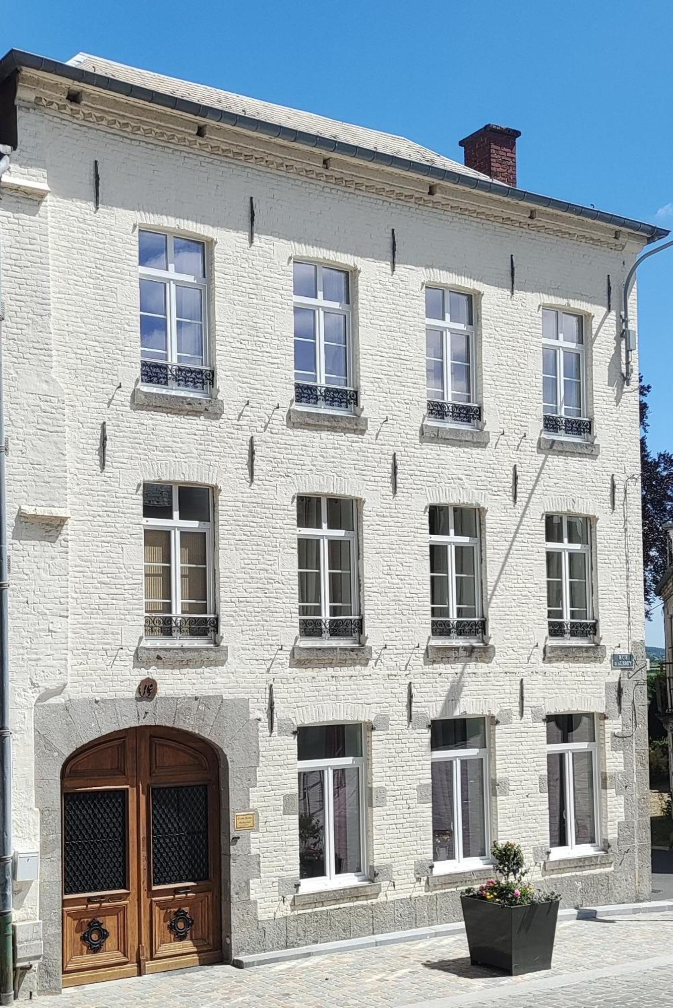 Le Relais Napoleon Acomodação com café da manhã Avesnes-sur-Helpe Exterior foto